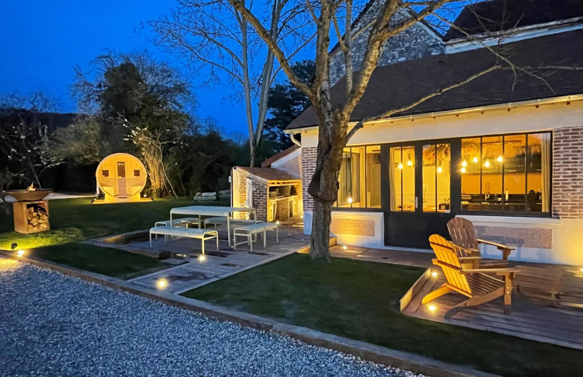 La Petite Maison De Giverny - Gite De Charme 5 Etoiles Au Coeur Du Village - 3 Chambres エクステリア 写真